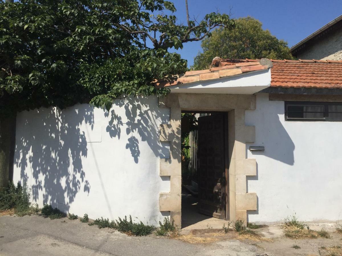 La Summer House Avec Jardin Arles Exteriér fotografie